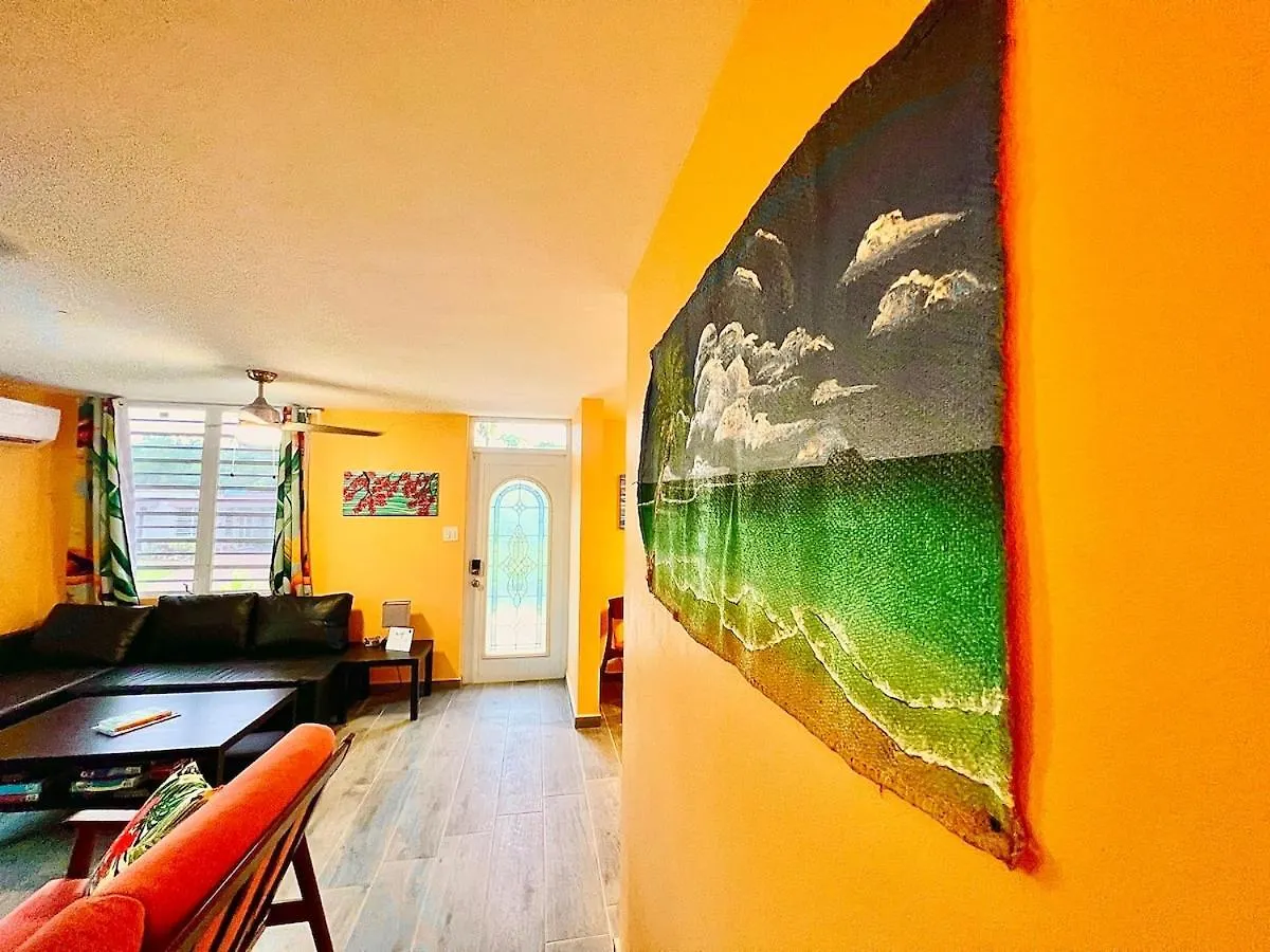 בית נופש אגואדה Casa De Sol Family Home Near Rincon & Beach פוארטו ריקו